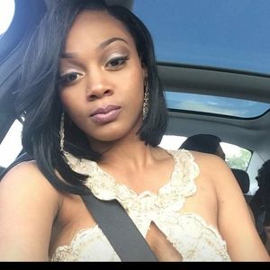 Meet your Posher, Mikayla